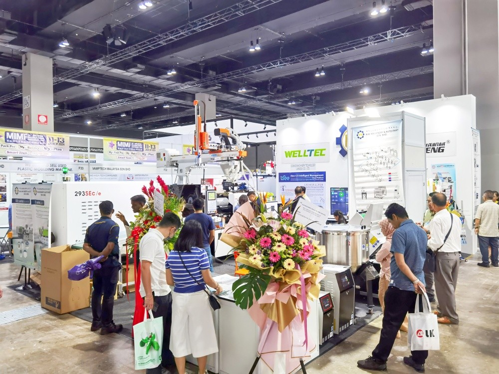   實力出圈！華大機械攜高速機解決方案亮相馬來西亞展會